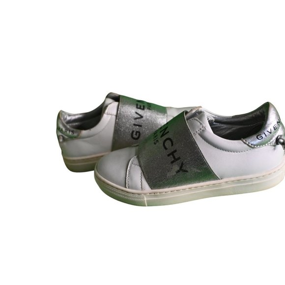 Givenchy Kids Embroidered-Logo Slip-On Sneakers - Picture 7 of 16
